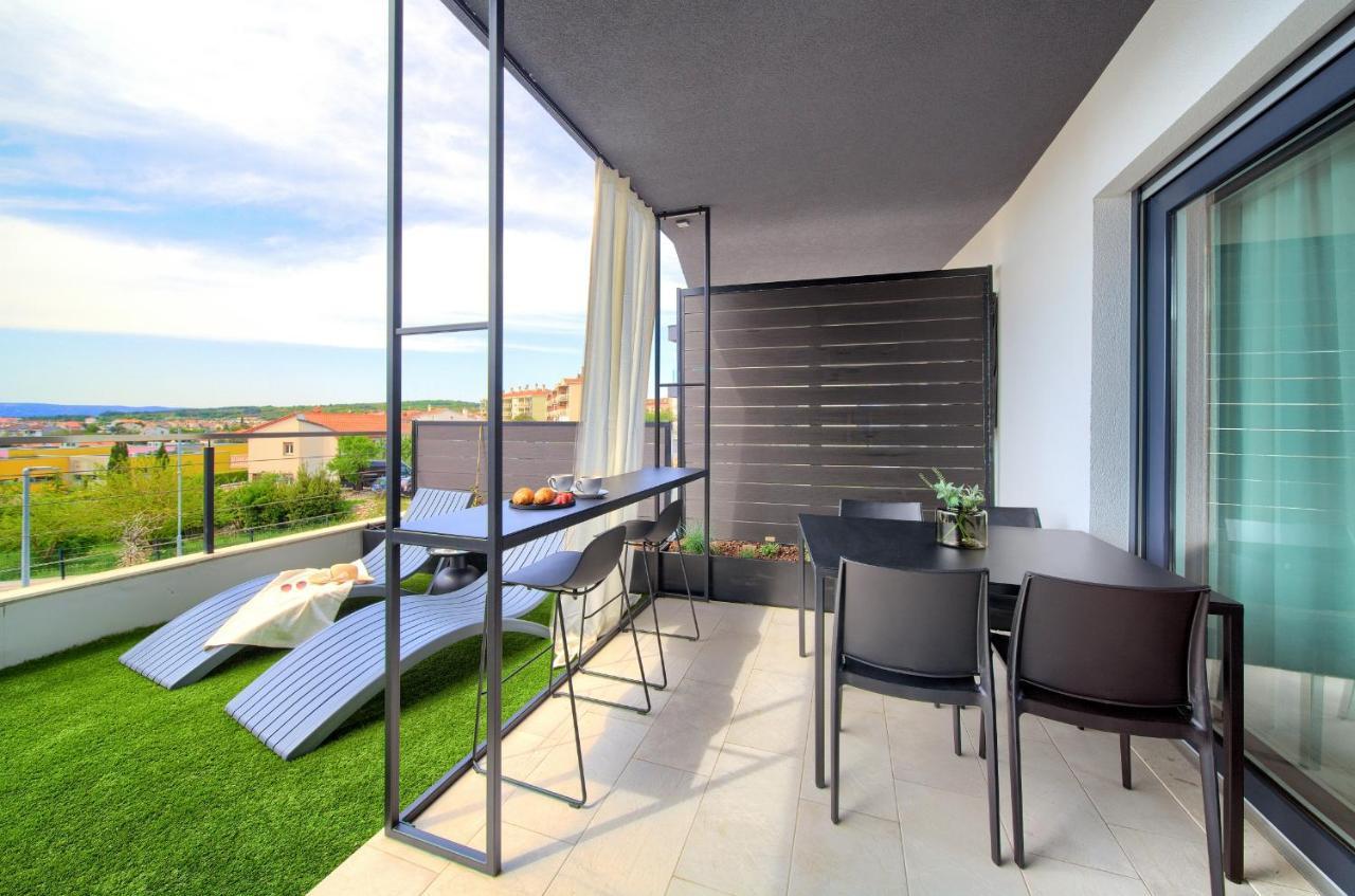 Apartment Diamar With Seaview Krk Town Esterno foto